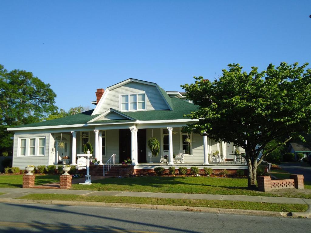 Swainsboro Edenfield House Bed & Breakfast エクステリア 写真
